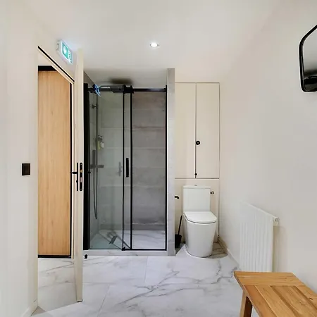 Amazing Private Next To Gare De Lyon Semesterbostad Paris